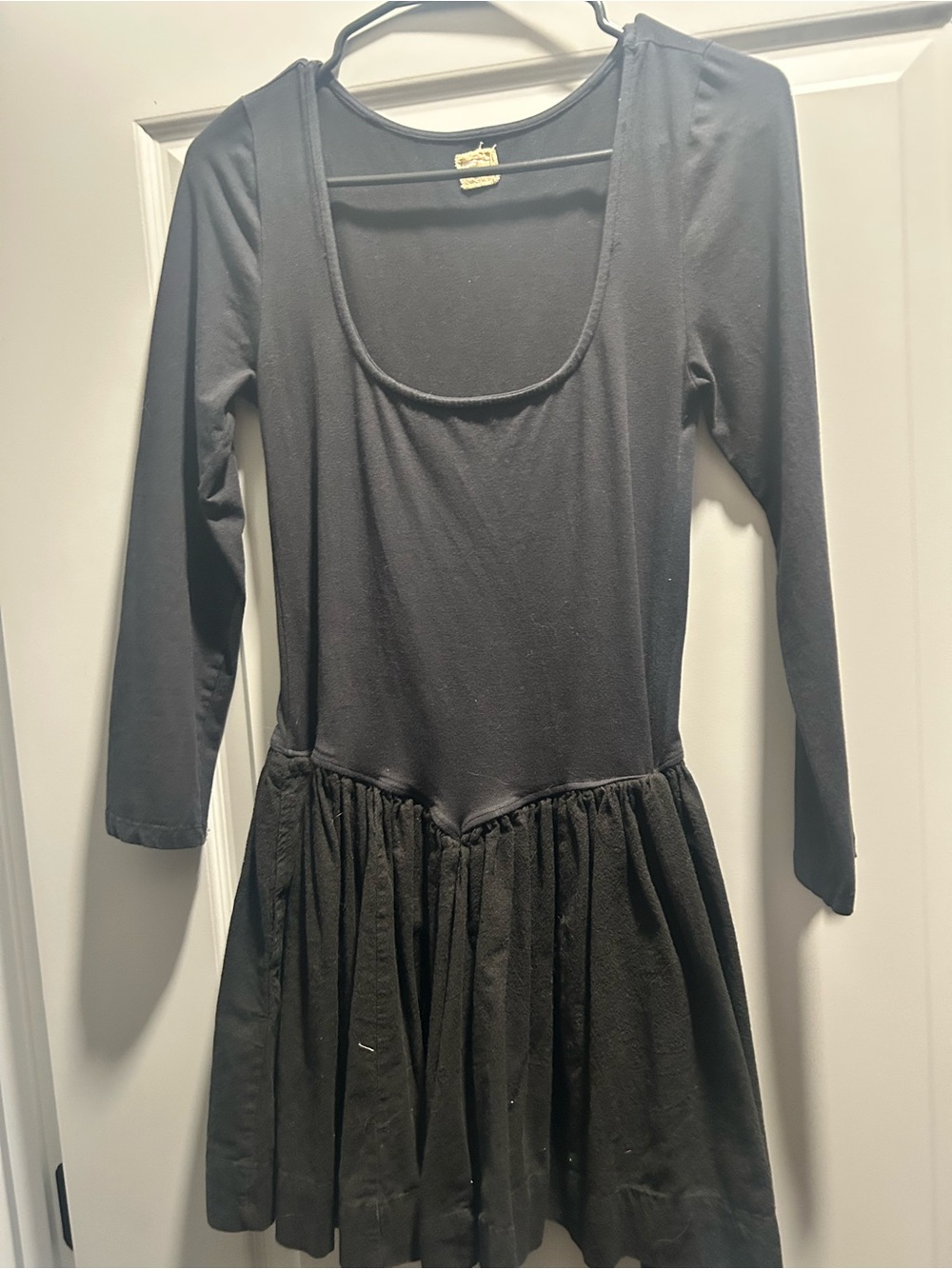 Free People Black Scoop Neck Long Sleeve Mini Dress - Picture 3 of 4